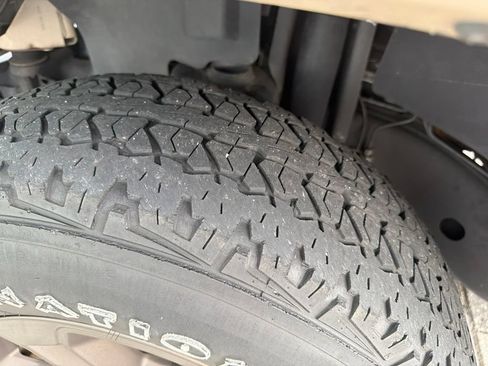 Used 2016 Jeep Wrangler Unlimited Sahara AWD/4WD image 5