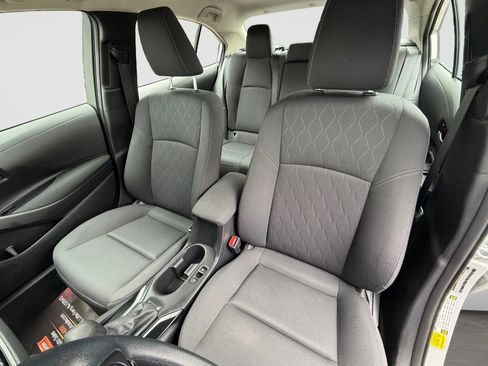 Used 2024 Toyota Corolla LE FWD image 13