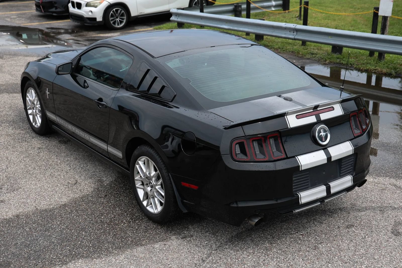 Used 2014 Ford Mustang Premium w/ Equipment Group 202A RWD image 3