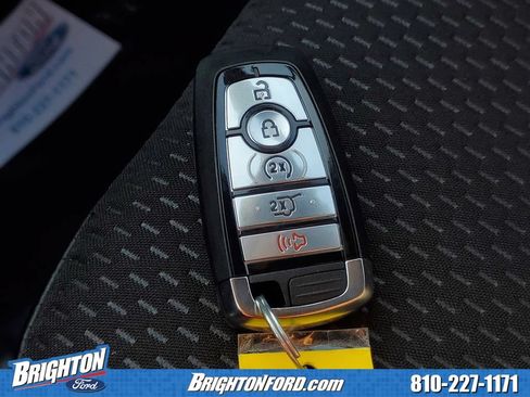 Used 2024 Ford Escape ST-Line w/ Tech Pack #1 AWD/4WD image 30