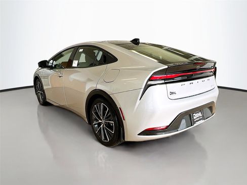 New 2026 Toyota Prius XLE image 38