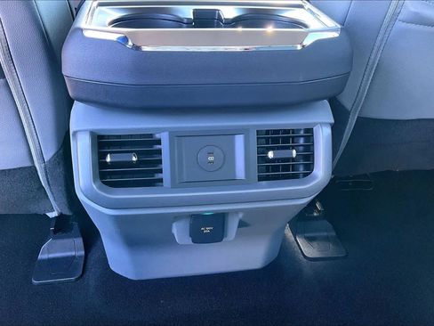 Used 2025 Ford F150 Lightning Flash AWD/4WD image 36