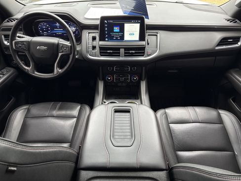 Used 2022 Chevrolet Suburban RST w/ Luxury Package image 5