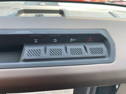 Used 2023 Ford Bronco Outer Banks AWD/4WD image 27