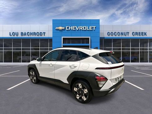 Used 2025 Hyundai Kona SEL FWD image 6