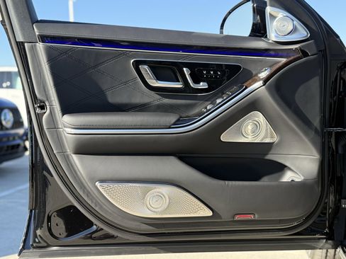 New 2026 Mercedes-Benz Maybach S 580 4MATIC image 15