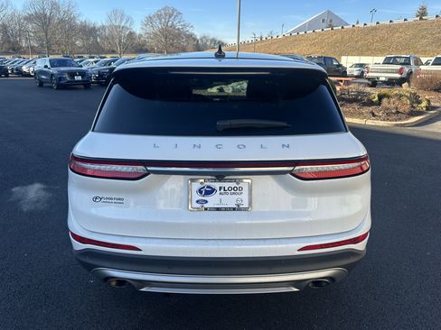 Used 2022 Lincoln Corsair AWD w/ Premium Package image 6