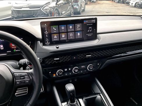 Used 2024 Honda Accord Sport image 7