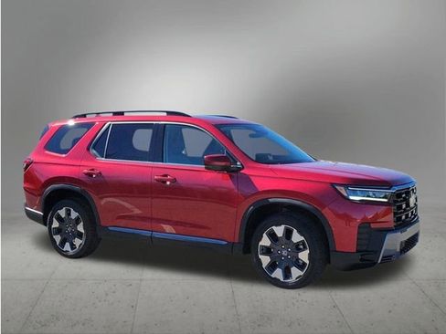New 2026 Honda Pilot Touring image 7