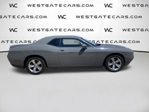 Used 2018 Dodge Challenger SXT RWD image 23