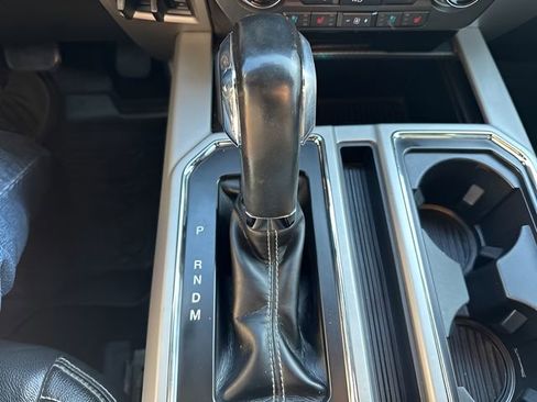 Used 2020 Ford F150 Lariat w/ Equipment Group 502A Luxury image 36