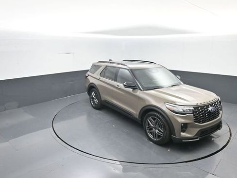 New 2026 Ford Explorer ST w/ Sun And Sound Package image 19