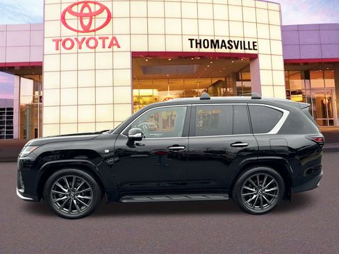 Used 2024 Lexus LX 600 F Sport image 8