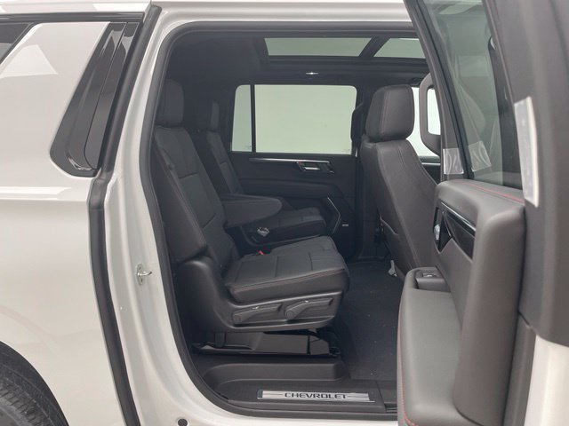New 2026 Chevrolet Suburban RST w/ Comfort Package AWD/4WD image 15