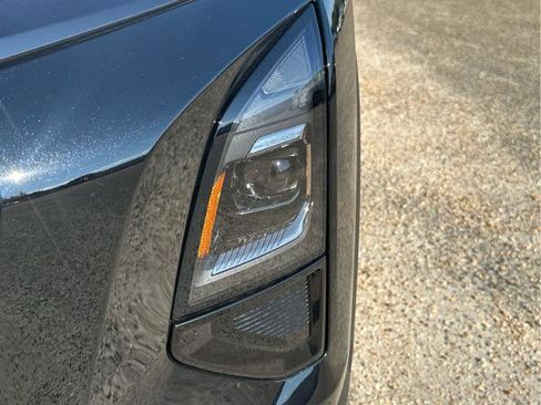 New 2026 Chevrolet Equinox RS w/ LPO, Floor Liner Package image 10