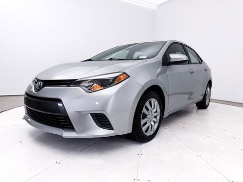Used 2015 Toyota Corolla LE image 10