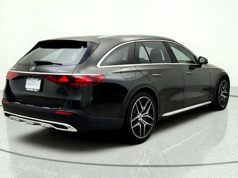 Used 2024 Mercedes-Benz E 450 4MATIC All-Terrain Wagon image 5