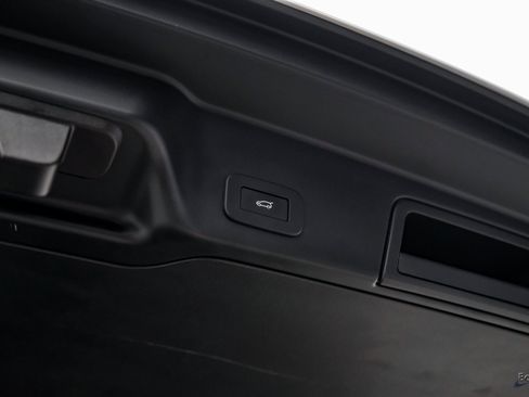 Used 2024 Land Rover Range Rover Evoque Dynamic SE image 93