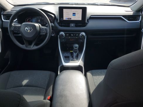 Used 2024 Toyota RAV4 XLE w/ Convenience Package FWD image 15