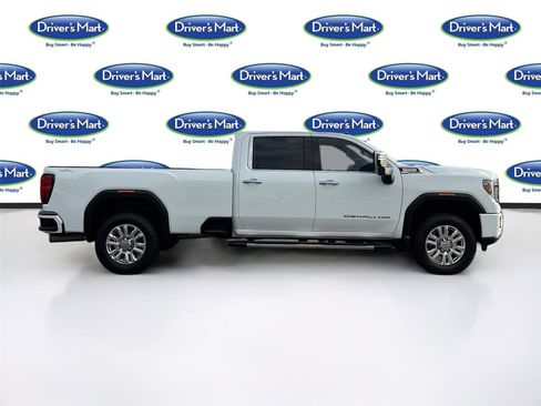 Used 2021 GMC Sierra 3500 Denali w/ Denali Ultimate Package image 8