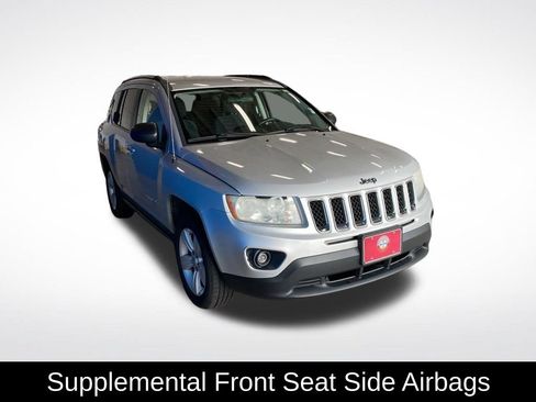 Used 2011 Jeep Compass Sport FWD image 14