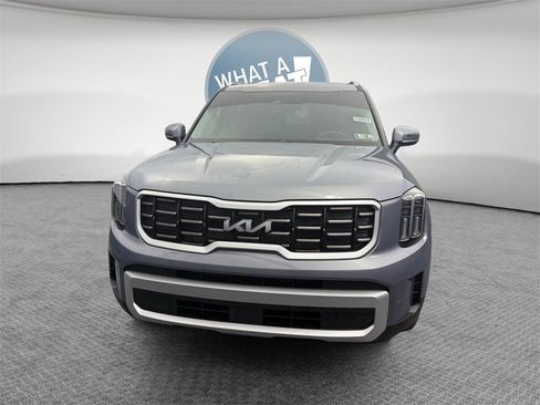 Used 2024 Kia Telluride S w/ S Sunroof Package image 9