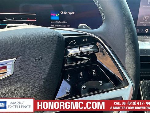 Used 2026 Cadillac Escalade Sport w/ Touring Package AWD/4WD image 12