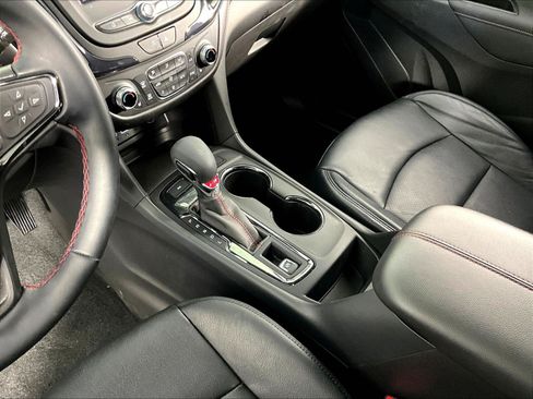 Used 2024 Chevrolet Equinox RS AWD/4WD image 18