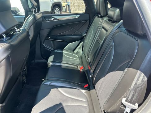 Used 2017 Lincoln MKC Reserve AWD/4WD image 24