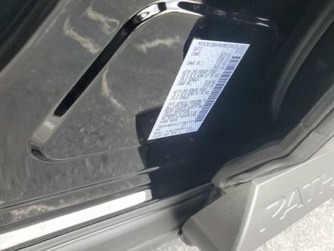 Used 2025 Nissan Pathfinder Rock Creek AWD/4WD image 24