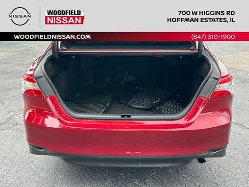 Used 2019 Toyota Camry LE FWD image 16