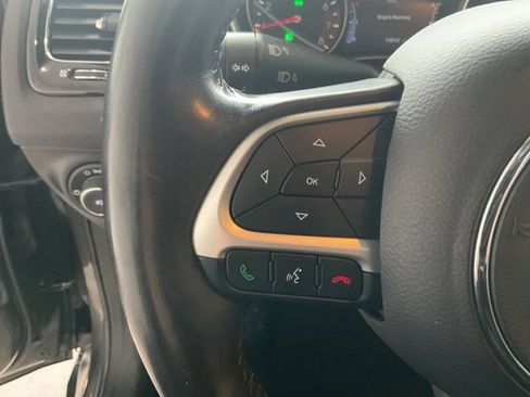 Used 2019 Jeep Compass Altitude image 10