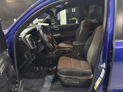 Used 2023 Toyota Tacoma SR5 image 18