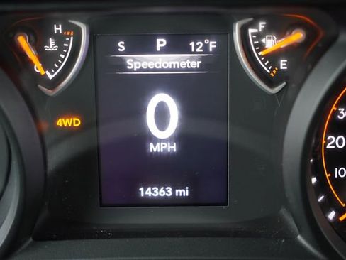 Certified 2024 Jeep Wrangler Sport S image 29