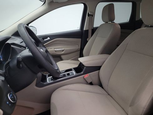 Used 2018 Ford Escape SE FWD image 17