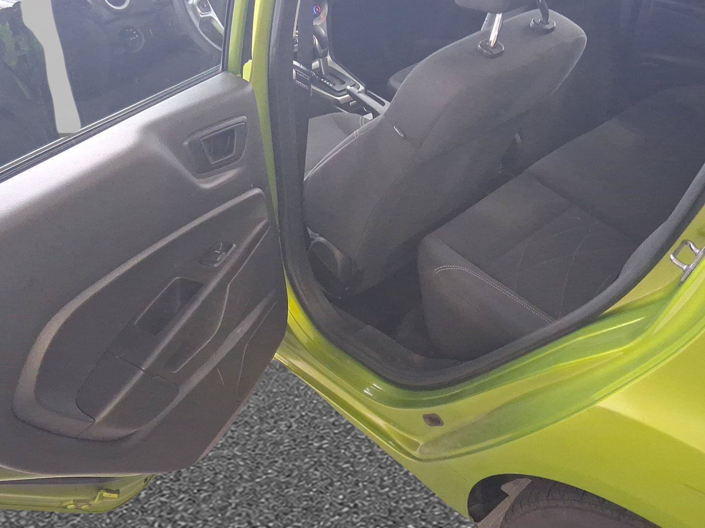 Used 2019 Ford Fiesta SE FWD image 8