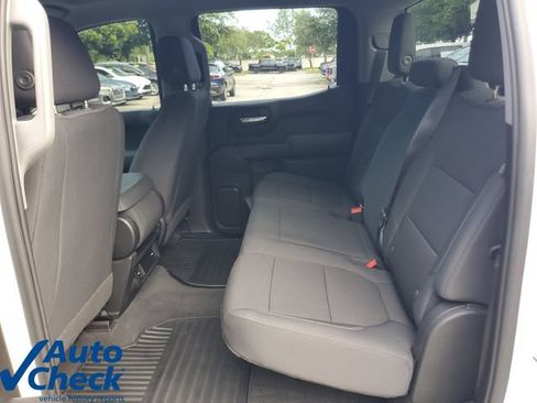 Certified 2021 Chevrolet Silverado 1500 Custom RWD image 11