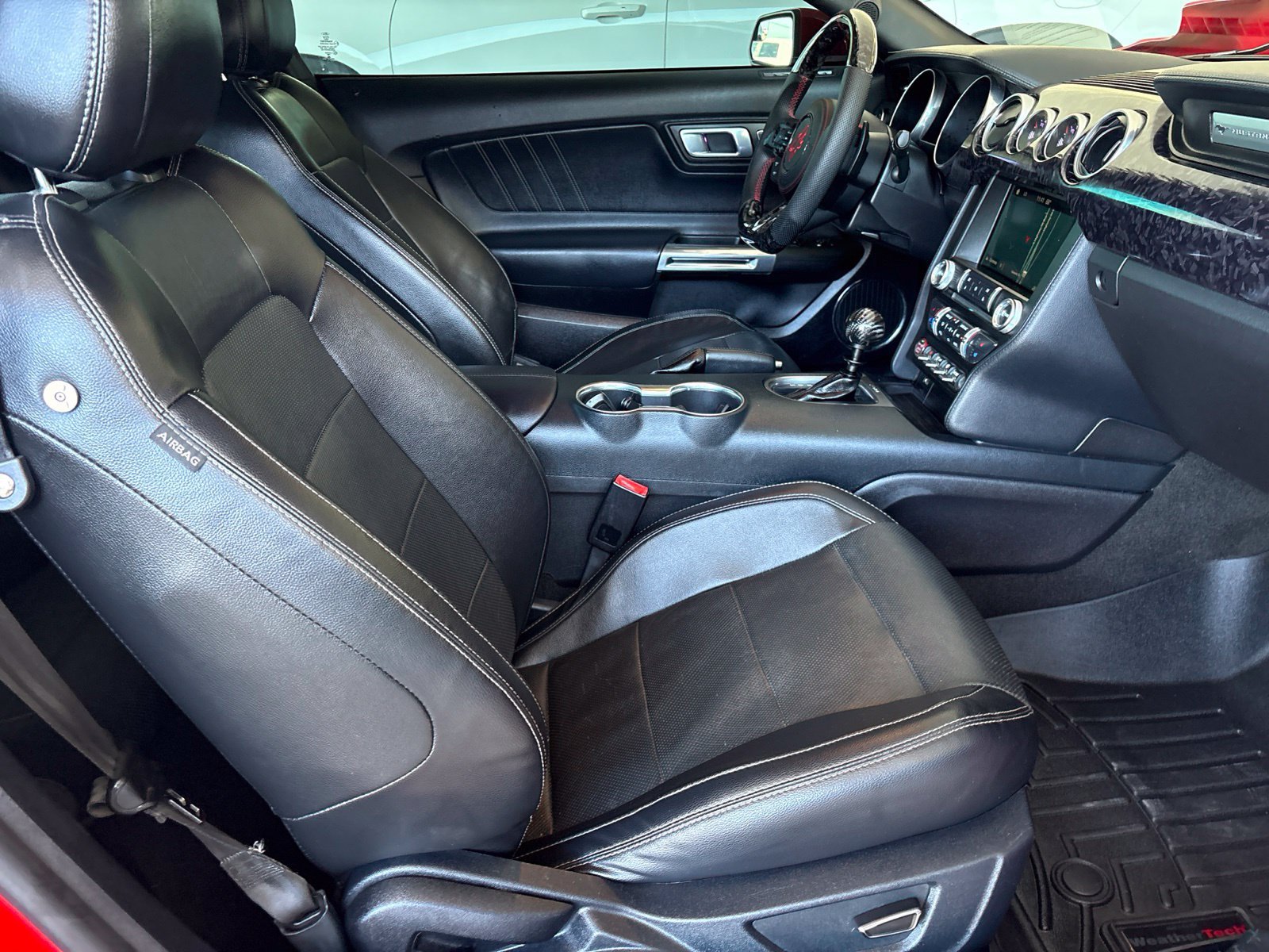 Used 2018 Ford Mustang GT Premium w/ GT Performance Package RWD image 18