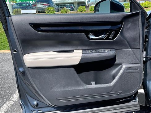 Used 2023 Honda CR-V EX-L image 22