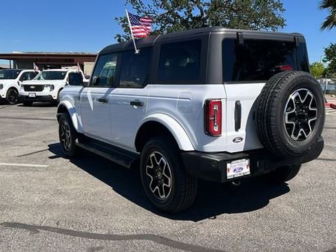 New 2026 Ford Bronco Outer Banks image 5