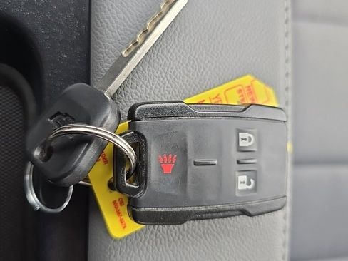 Used 2017 Chevrolet Silverado 1500 W/T w/ WT Convenience Package image 8