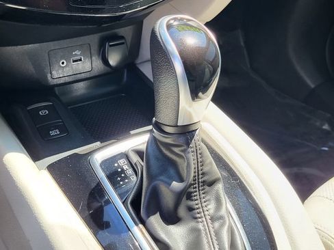Used 2022 Nissan Rogue Sport SL AWD/4WD image 18