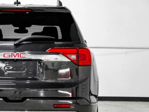 Used 2017 GMC Acadia Denali AWD/4WD image 46