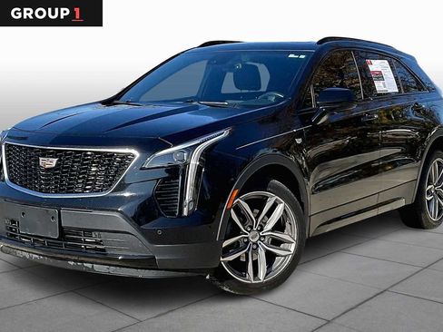 Used 2020 Cadillac XT4 Sport image 1