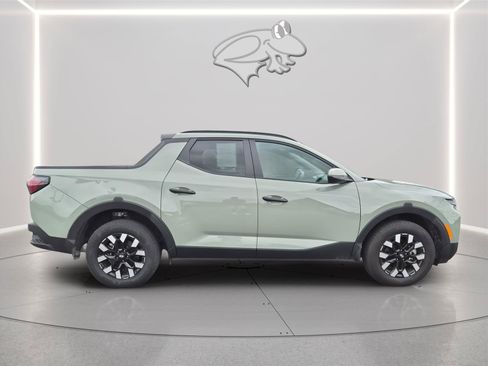Used 2026 Hyundai Santa Cruz SEL FWD image 6