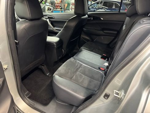 Used 2025 Mitsubishi Eclipse Cross SE image 15