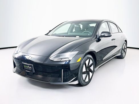 Used 2024 Hyundai Ioniq 6 SE image 3