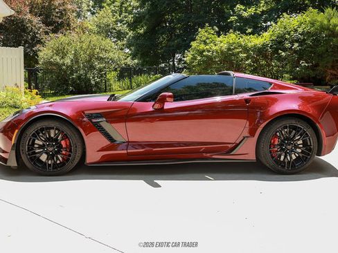 Used 2017 Chevrolet Corvette Z06 RWD image 16