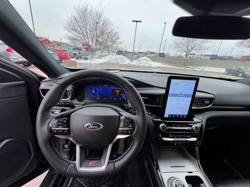 Used 2023 Ford Explorer ST w/ Equipment Group 401A image 43