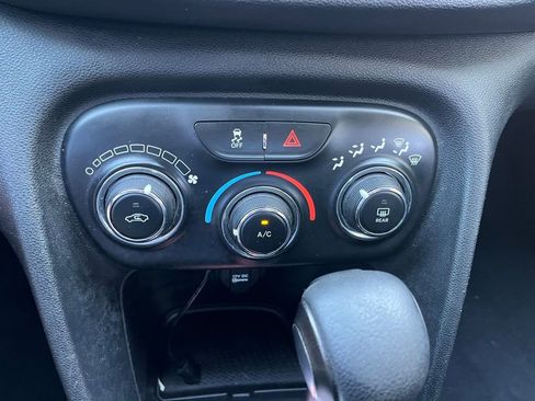 Used 2016 Dodge Dart SXT Sport image 34